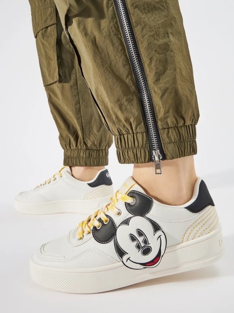 Desigual Sneakersy 24SSKP16 Biały