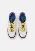 GCDS Retro Nami Sneakers – rozmiar 38