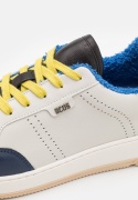 GCDS Retro Nami Sneakers – rozmiar 38