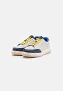 GCDS Retro Nami Sneakers – rozmiar 38