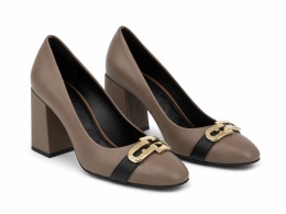 Furla Chain Pump 80 Skórzane Czółenka na Słupku Greige/Cognac Rozmiar 39