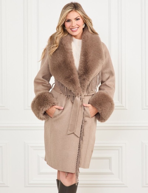 GUESS by Marciano elegancki płaszcz z futrzanym kołnierzem i frędzlami – beżowy / taupe, IT 38 / EU 34