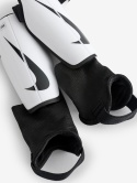Ochraniacze Nike Charge rozmiar L