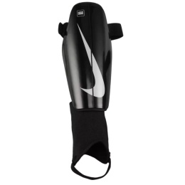 Ochraniacze Nike Charge junior rozmiar L