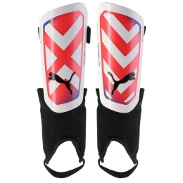 Ochraniacze piłkarskie Puma Ultra Light Ankle czerwono-białe 30874 05 rozmiar L
